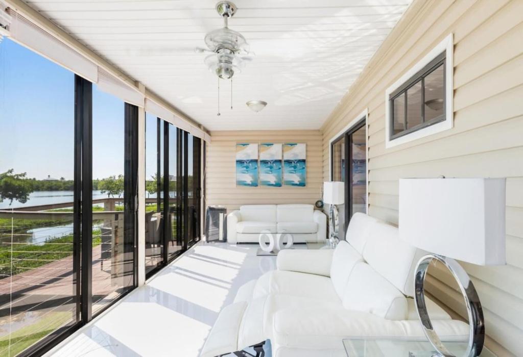 Blue Lagoon Estate Fort Myers Beach Exterior foto